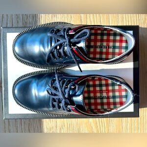 Boys Gucci Oxfords Size 10 US
